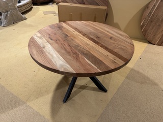 Eettafel, rond acaciahout, zwart metalen spinpoot